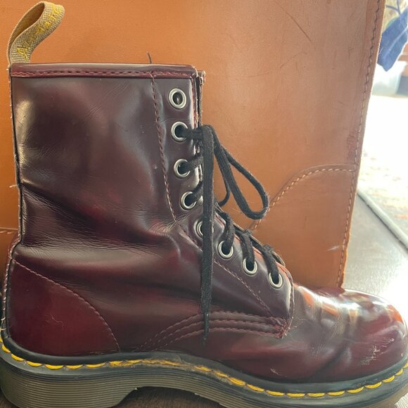 Dr. Martens Cherry Red 1460 Vegan Patent Leather Chelsea Boots Size 6 - Picture 6 of 14